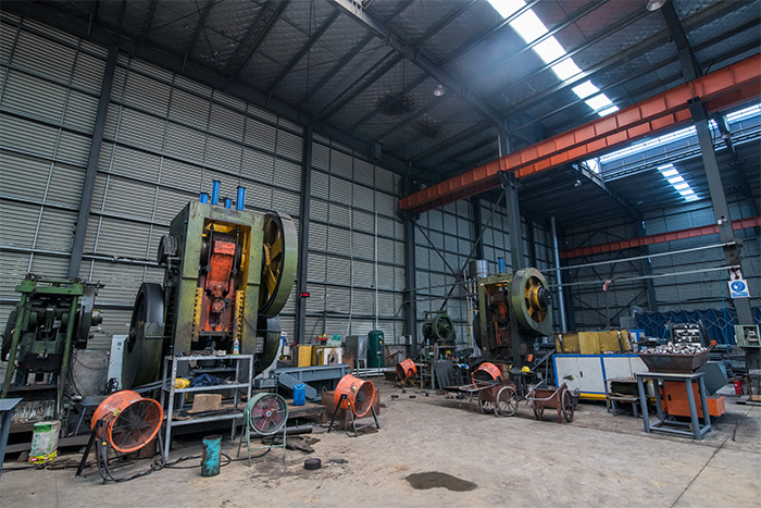 仁怀网架配件-锥头加工车间